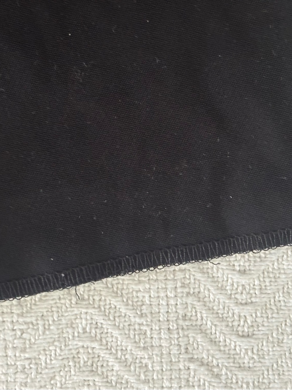 DKNY Black Short-Sleeve V-Neck Elastic-Waist Jumpsuit - Picture 10 of 13